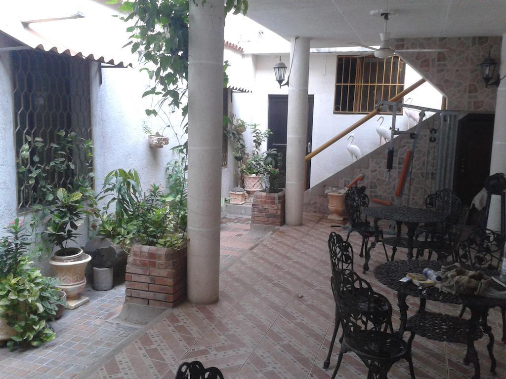 Hotel Hospederia Casa Familiar Santa Marta  Exteriér fotografie